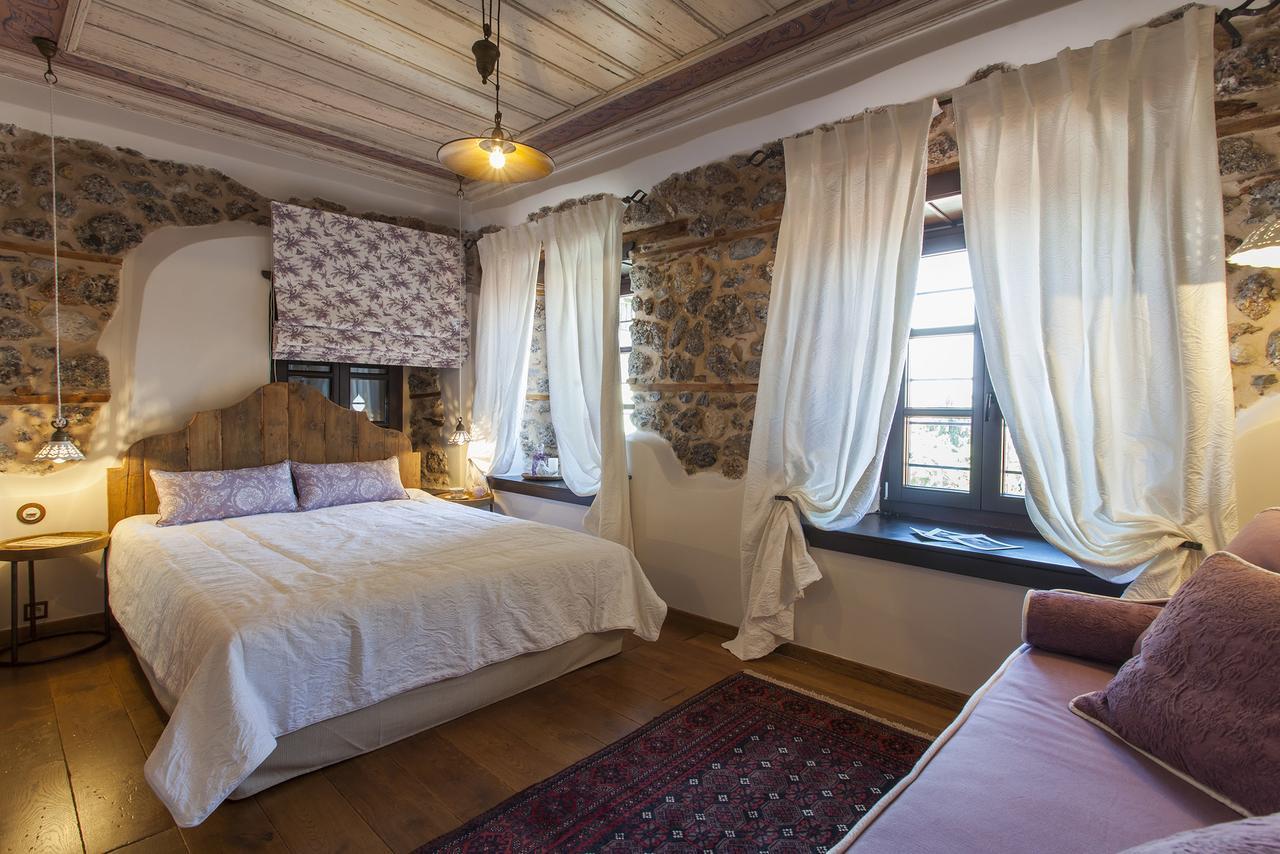 Robolo Boutique 3*